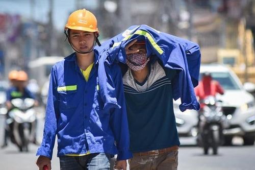 Nắng nóng ở Bắc Bộ và Trung Bộ kéo dài đến khi nào?