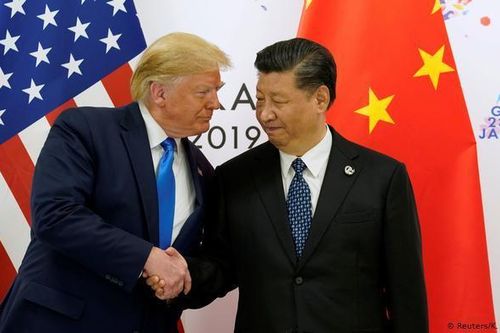 Hoãn tăng thuế, Tổng thống Trump 'giật mình' trước Trung Quốc?