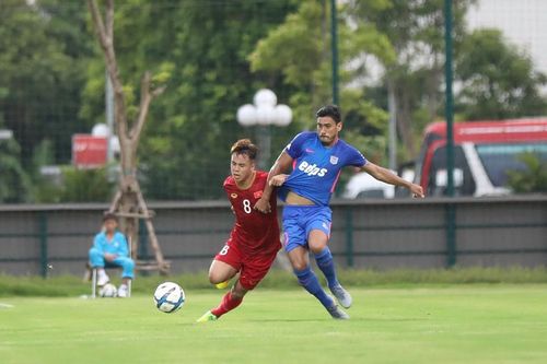 Martin Lo lập công, U22 Việt Nam đánh bại cựu vương của Hong Kong Premier League