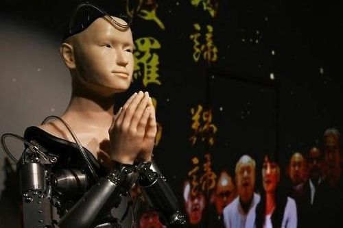 Tin tức thế giới 14/8: Ngôi chùa 400 tuổi Nhật Bản gây sốt vì 'bổ nhiệm' nhà sư robot