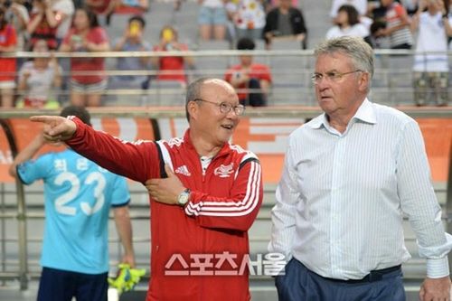 Thầy Park đổi ý, sang Trung Quốc đấu 'phù thủy' Guus Hiddink