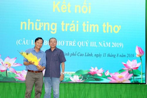 'Kết nối những trái tim thơ'