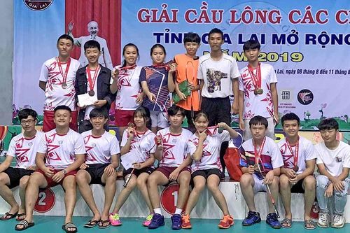 Trường THPT chuyên Hùng Vương: Ươm mầm tài năng cầu lông