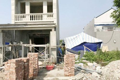 Phát hiện một người chết trong lán công nhân chưa rõ nguyên nhân