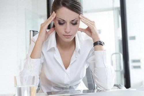 Tôi bị đồng nghiệp nói xấu, đặt điều sau lưng