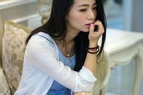 Chồng tuyên bố 'Tất cả là do cô không biết đẻ' và màn hội ngộ đảo ngược sau 3 năm gặp lại