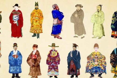 Từ chuyện của cổ phục...