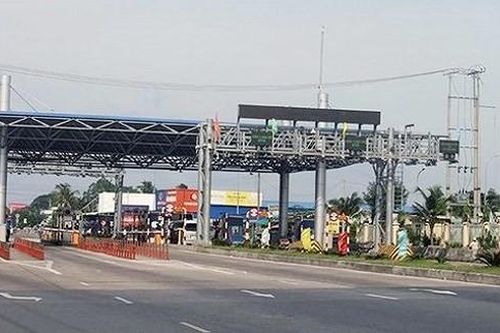 Tất cả các trạm thu phí phải chuyển sang thu phí không dừng