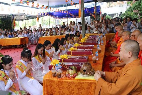 Vu Lan báo hiếu giúp duy trì bản sắc văn hóa truyền thống tốt đẹp của người Việt Nam