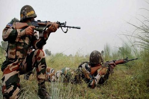 Binh sĩ Ấn Độ-Pakistan đấu súng qua Ranh giới Kiểm soát, nhiều người thiệt mạng
