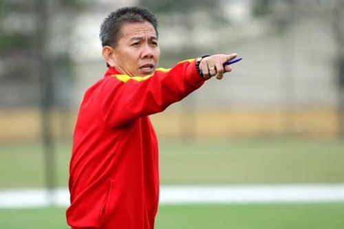 U18 Việt Nam thua U18 Campuchia, HLV Hoàng Anh Tuấn lấy CLB Barca ra… bào chữa