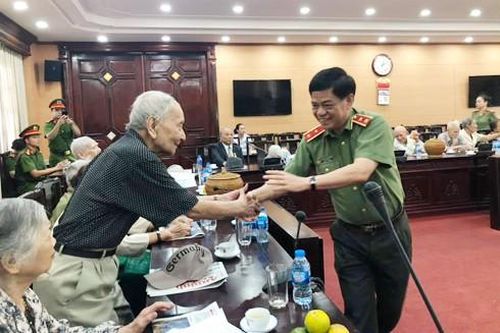 Sáng ngời phẩm chất tốt đẹp người chiến sĩ CAND