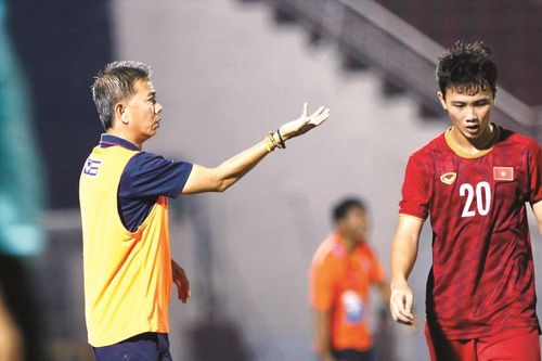 U18 Việt Nam bị loại trên sân nhà: Bóng đá trẻ không thể lứa nào cũng hay