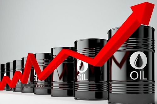 Giá xăng dầu hôm nay 16/8 bất ngờ tăng trở lại