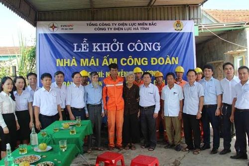 Chăm lo thiết thực công đoàn viên