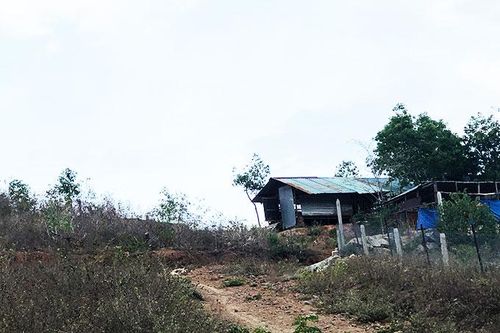 Chậm giải quyết hồ sơ cấp sổ đỏ: Do có tranh chấp
