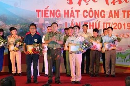 Hội thi 'Tiếng hát Công an Trà Vinh' lần thứ III năm 2019