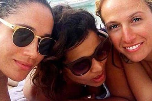 Gia đình Công nương Meghan đi nghỉ trên phi cơ riêng mừng sinh nhật