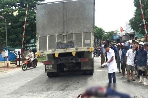 Nghệ An: Va chạm với xe tải, người điều khiển xe máy tử vong tại chỗ