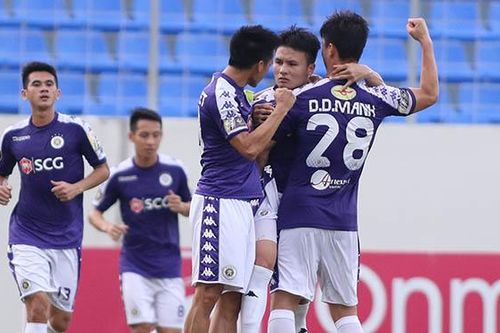 SHB Đà Nẵng 1-2 Hà Nội FC: Huỳnh Đức ca ngợi 'siêu phẩm' của Quang Hải