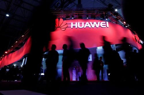 Huawei tự tạo ứng dụng bản đồ cạnh tranh với Google Maps