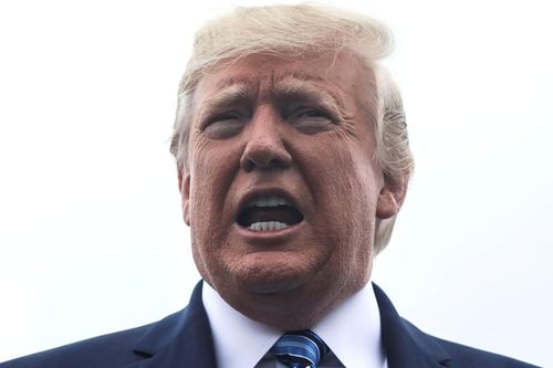 'Khi Phố Wall bán tháo tuần này, ông Trump gọi cho CEO ba ngân hàng lớn nhất Mỹ'