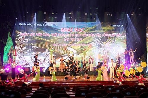 Tổng duyệt Chương trình Lễ Khai mạc 'Ngày hội Văn hóa, Thể thao và Du lịch các dân tộc vùng Tây Bắc' lần thứ XIV năm 2019