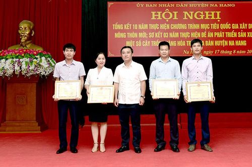 Na Hang tổng kết 10 năm xây dựng nông thôn mới
