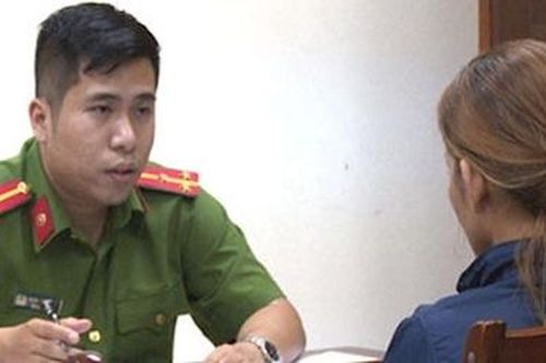 Hai thiếu nữ sinh đôi bị bạn của mẹ lừa bán sang Trung Quốc
