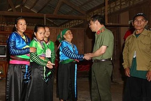 Chương trình nghệ thuật 'Âm vang chiến công': Những hi sinh không thể lãng quên