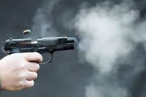 Thực khách bắn chết bồi bàn vì đợi đồ ăn... quá lâu