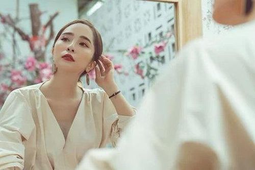 Quỳnh Nga: 'Tôi không biết đi đâu về đâu sau khi ly hôn'