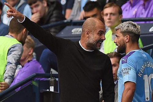 Man City: Guardiola nói gì sau khi tranh cãi nảy lửa với Aguero?