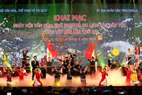 Khai mạc Ngày hội Văn hóa, thể thao và du lịch các dân tộc vùng Tây Bắc