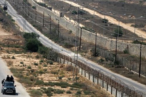 Israel tiêu diệt nhóm người Palestine có vũ trang gần biên giới