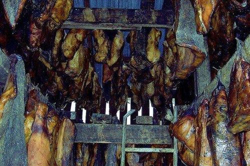 Món ăn từ biển cả chứa 'hương vị của ác mộng' đến đầu bếp nổi tiếng thế giới cũng chào thua