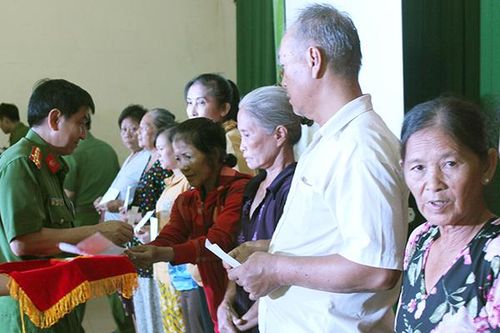 Tiếp tục phát động phong trào tại các địa bàn giáp ranh