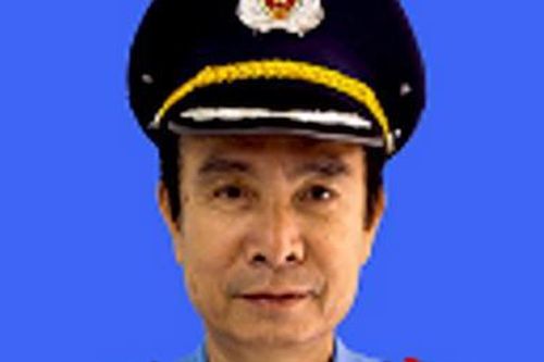 Phó chánh thanh tra sở bị kỷ luật cảnh cáo vì xin xe vi phạm