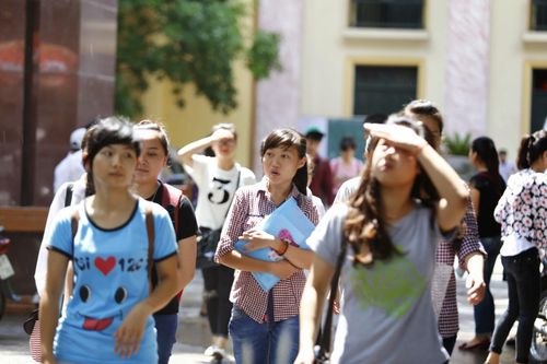 Quản lý đào tạo đại học: Tránh công khai nửa vời