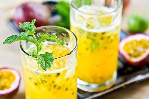Những lợi ích sức khỏe từ việc duy trì uống chanh leo hàng ngày