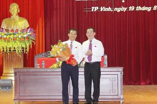 HĐND thành phố Vinh: Bầu bổ sung Phó Chủ tịch HĐND, nhiệm kỳ 2016 - 2021