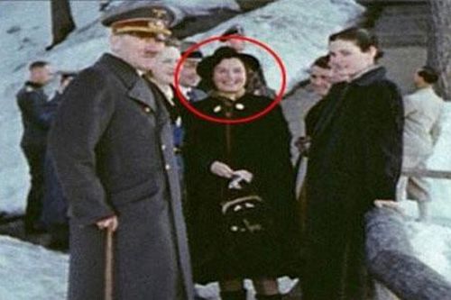 Tiết lộ gây sốc về người tình bí ẩn của Hitler