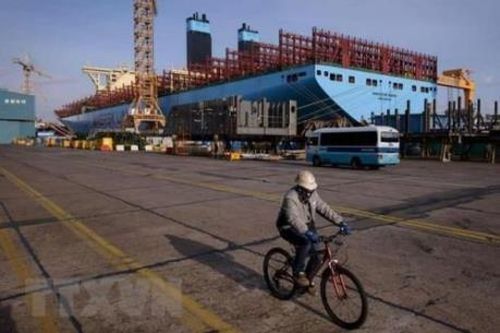 Ngành đóng tàu Hàn Quốc đối mặt với cạnh tranh khốc liệt từ Trung Quốc