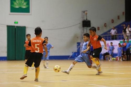 Trảng Bom - Biên Hòa tranh ngôi vô địch
