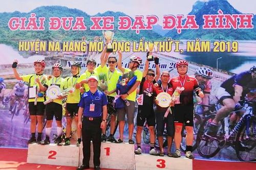 Giải Đua xe đạp địa hình Na Hang mở rộng: Lào Cai vô địch đồng đội nội dung Nam thanh niên
