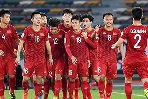 Trọng Hoàng rách cơ có thể lỡ trận 'đại chiến' với Thái Lan