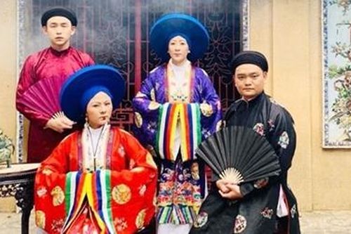 Cổ phục Việt trong điện ảnh phải đẹp, chân thật hơn