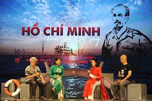 Nhân rộng hơn nữa các nhân tố mới, điển hình tiên tiến trong chương trình 'Hồ Chí Minh – Hành trình khát vọng'