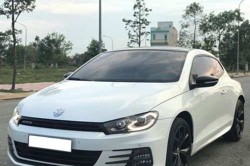 Volkswagen Scirocco GTS 2018 chạy hơn 10.000 km giá còn 1,1 tỷ đồng