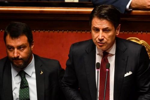 Thủ tướng Italy từ chức giữa khủng hoảng chính trị mới